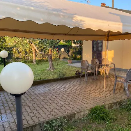 Casa Versilia Mommio